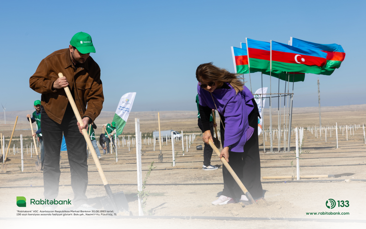 “Rabitəbank” ağacəkmə aksiyası keçirdi - FOTOLAR