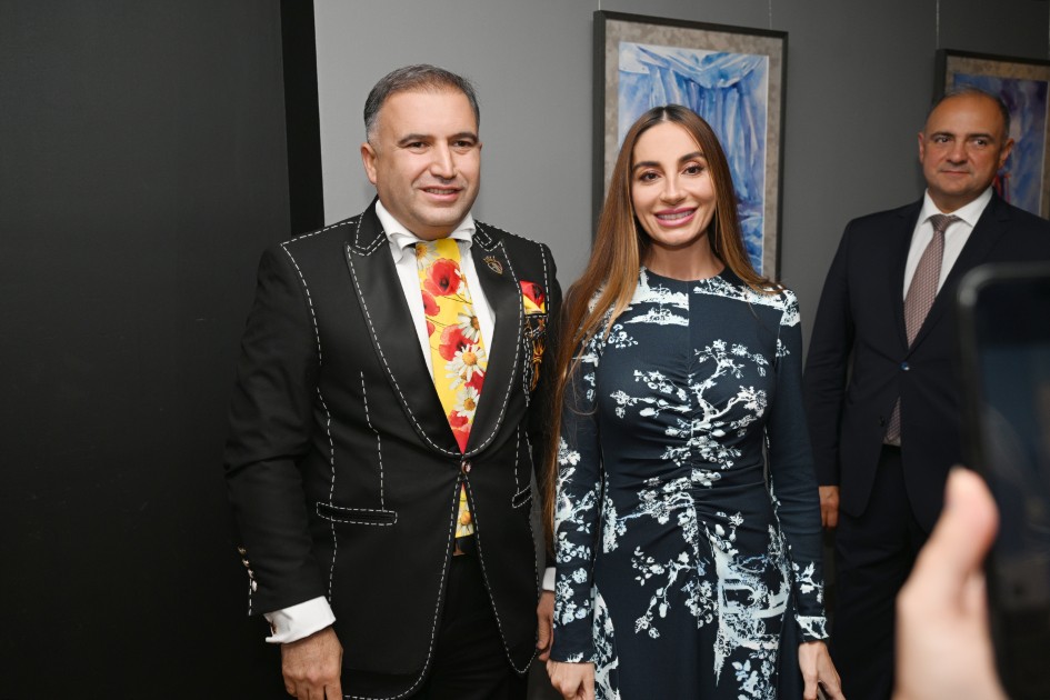 İçərişəhərdə “Əcdadlar” sərgisi açıldı - FOTOLAR