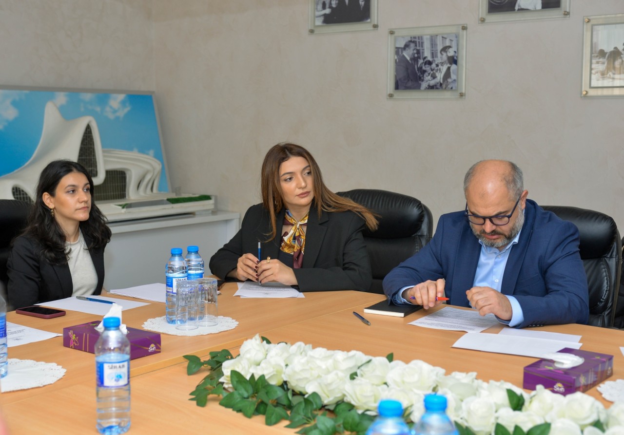 Məktəbəqədər və ümumi təhsil üzrə gələcək inkişaf prioritetləri ictimai müzakirədə - FOTOLAR