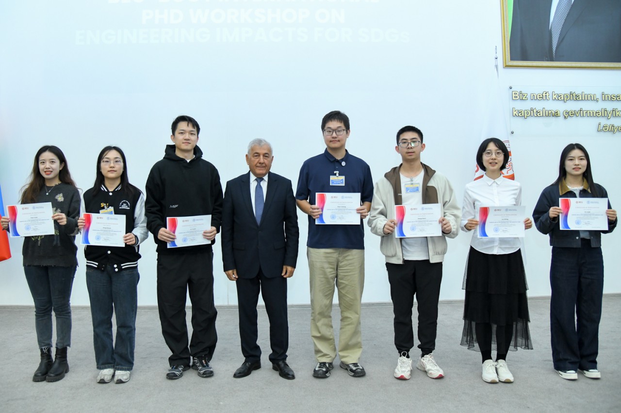 BMU-nun rektoru ikili diplom proqramından danışdı - FOTOLAR