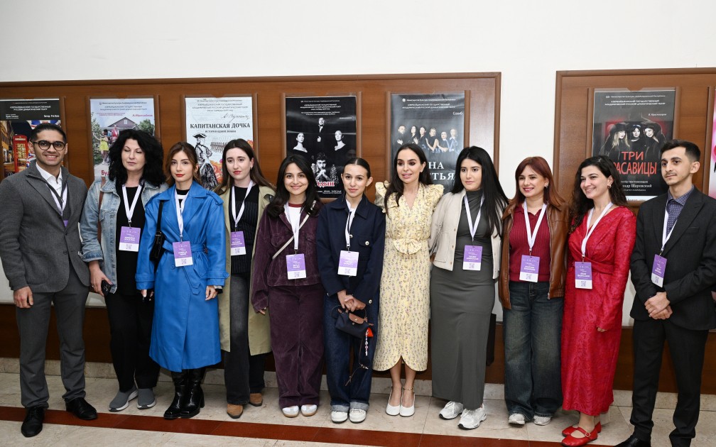 Leyla Əliyeva inklüziv rəqs tamaşasını izlədi - FOTOLAR