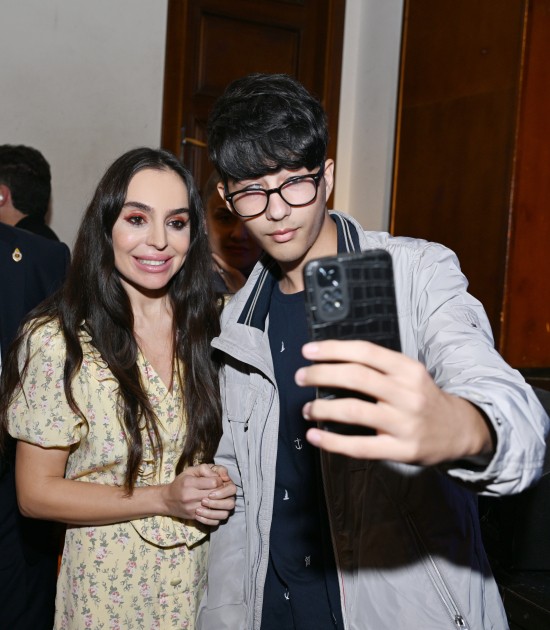 Leyla Əliyeva inklüziv rəqs tamaşasını izlədi - FOTOLAR