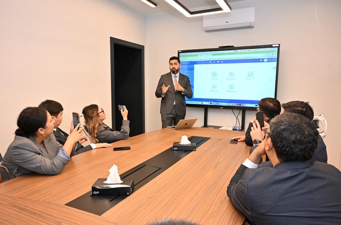 Qırğız nümayəndələr Azərbaycan təcrübəsini öyrənmək üçün AHİK-də olublar - FOTOLAR