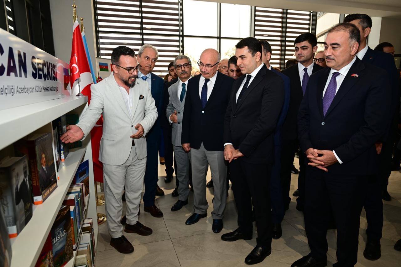 Antalya Kitabxanasında Azərbaycan bölməsinin açılışı olub - FOTOLAR