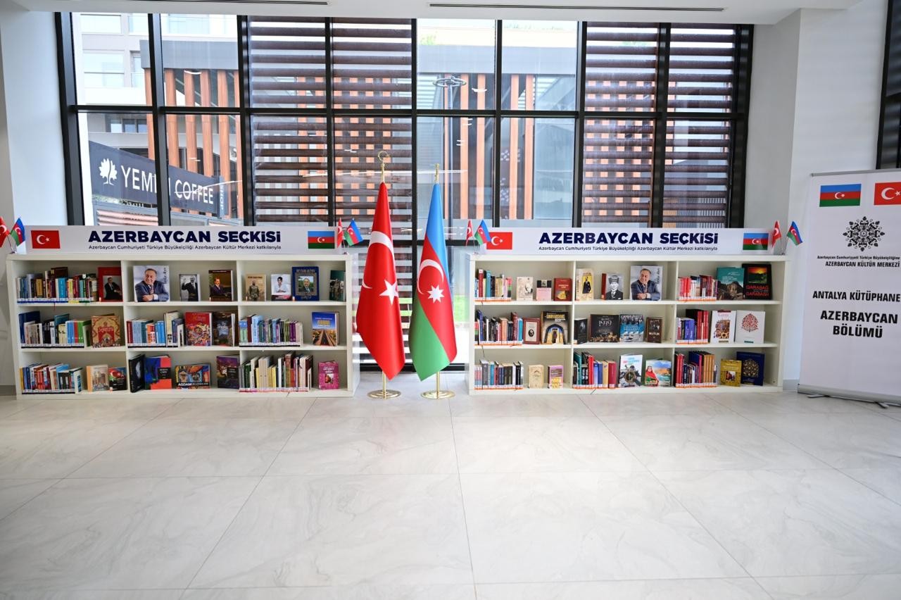 Antalya Kitabxanasında Azərbaycan bölməsinin açılışı olub - FOTOLAR