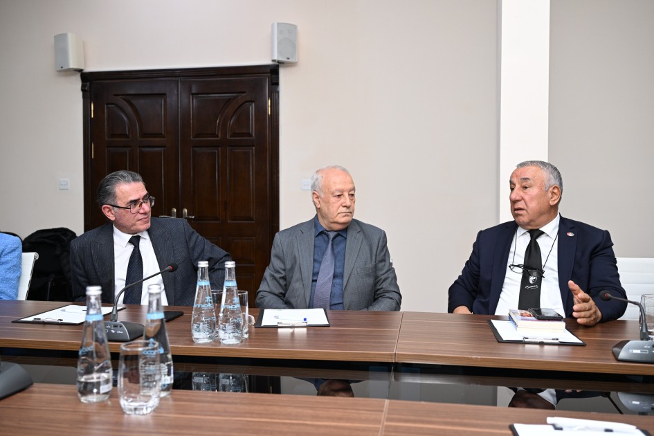 MEDİA-da türkiyəli jurnalistlərlə görüş keçirildi - FOTOLAR