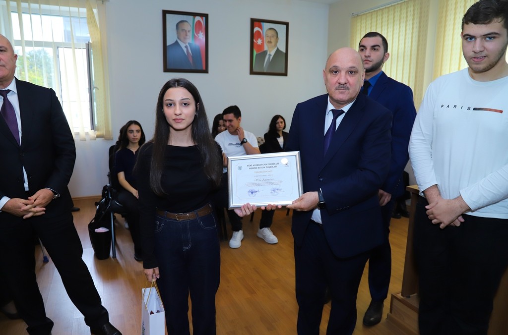 YAP Nəsimi rayon təşkilatı Zəfər Gününə həsr olunmuş tədbir keçirdi - FOTOLAR