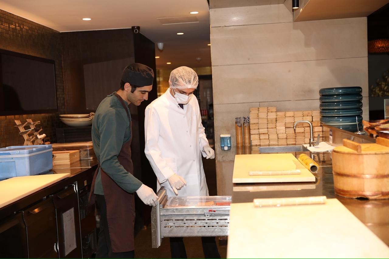 AQTİ tərəfindən “Chinar” restoranına “5 ulduz” sertifikatı təqdim edilib - FOTOLAR