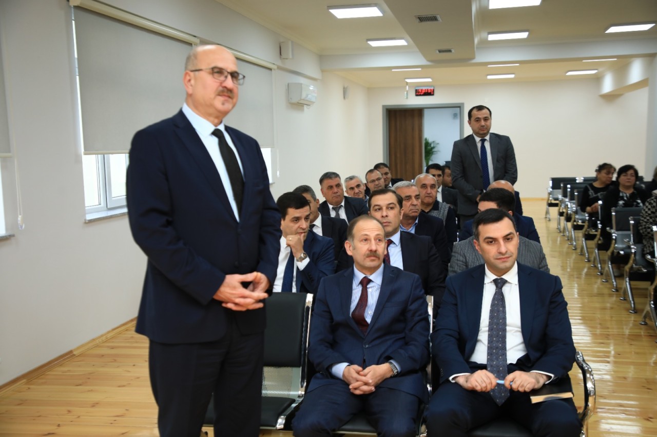 Niyazi Bayramov vətəndaşlarla görüşdü - FOTOLAR