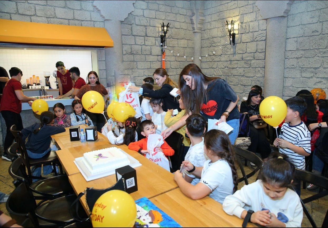 Binəqədidə şəhid övladlarının iştirakı ilə bayram tədbiri keçirildi - FOTOLAR