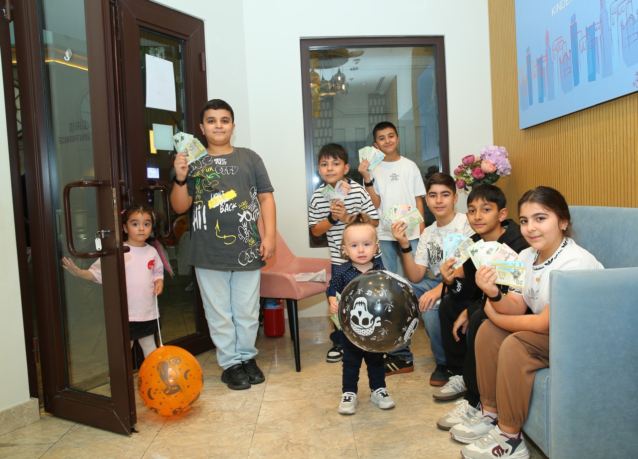 Binəqədidə şəhid övladlarının iştirakı ilə bayram tədbiri keçirildi - FOTOLAR