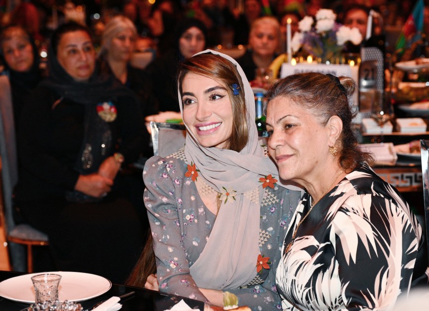 Leyla və Arzu Əliyeva şəhid anaları ilə görüşdülər - FOTOLAR