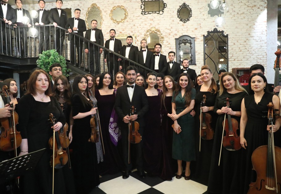 “Zəfər sevinci” adlı musiqili-ədəbi gecə keçirildi - FOTOLAR