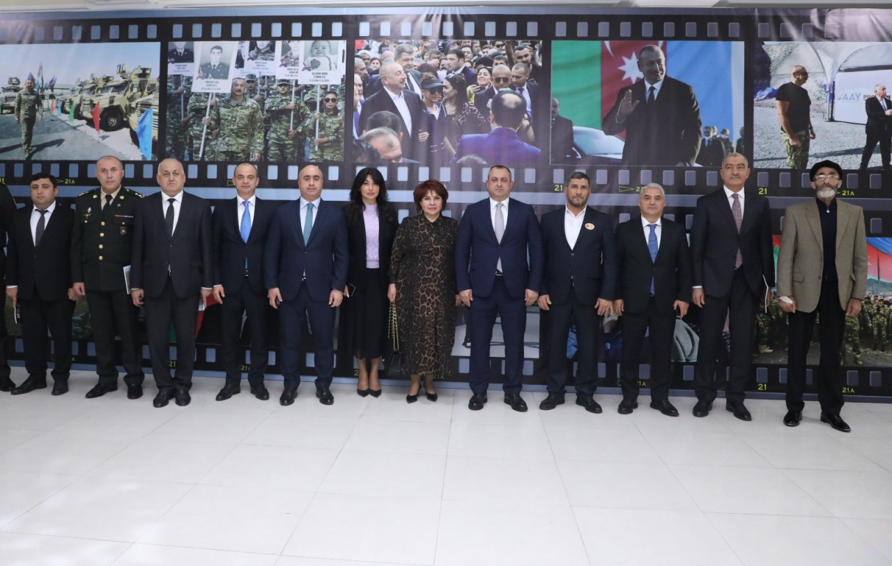 Suraxanıda Zəfər gününə həsr olunmuş tədbir keçirilib - FOTOLAR