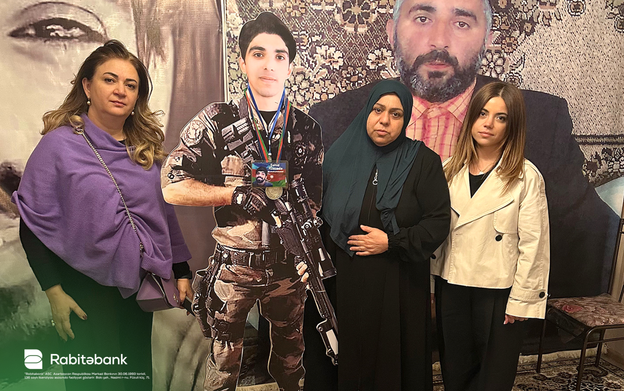 "Rabitəbank" Zəfər Günü ərəfəsində şəhid ailələrini ziyarət edib - FOTOLAR