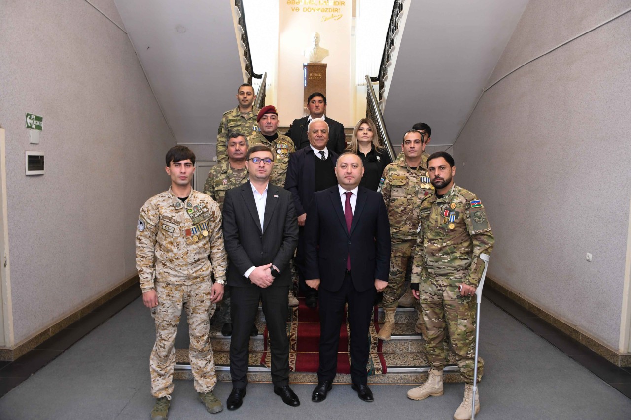 ADAU-da Zəfər Günü münasibətilə təntənəli tədbir keçirilib - FOTOLAR