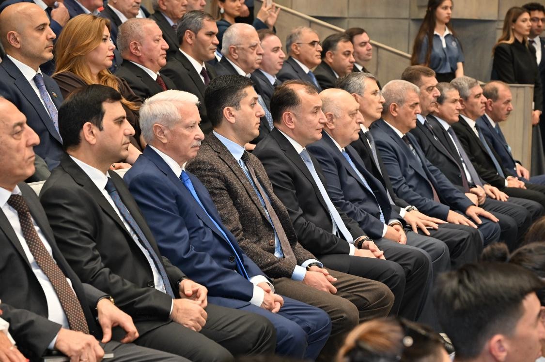 AHİK-də Zəfər Gününə həsr olunmuş tədbir keçirilib - FOTOLAR