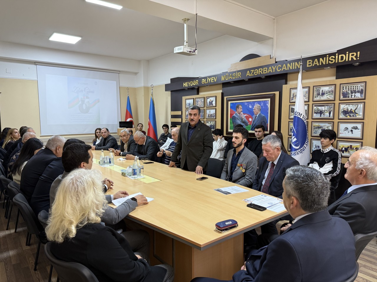 ATMU-da Zəfər Gününə həsr olunmuş tədbir keçirildi - FOTOLAR