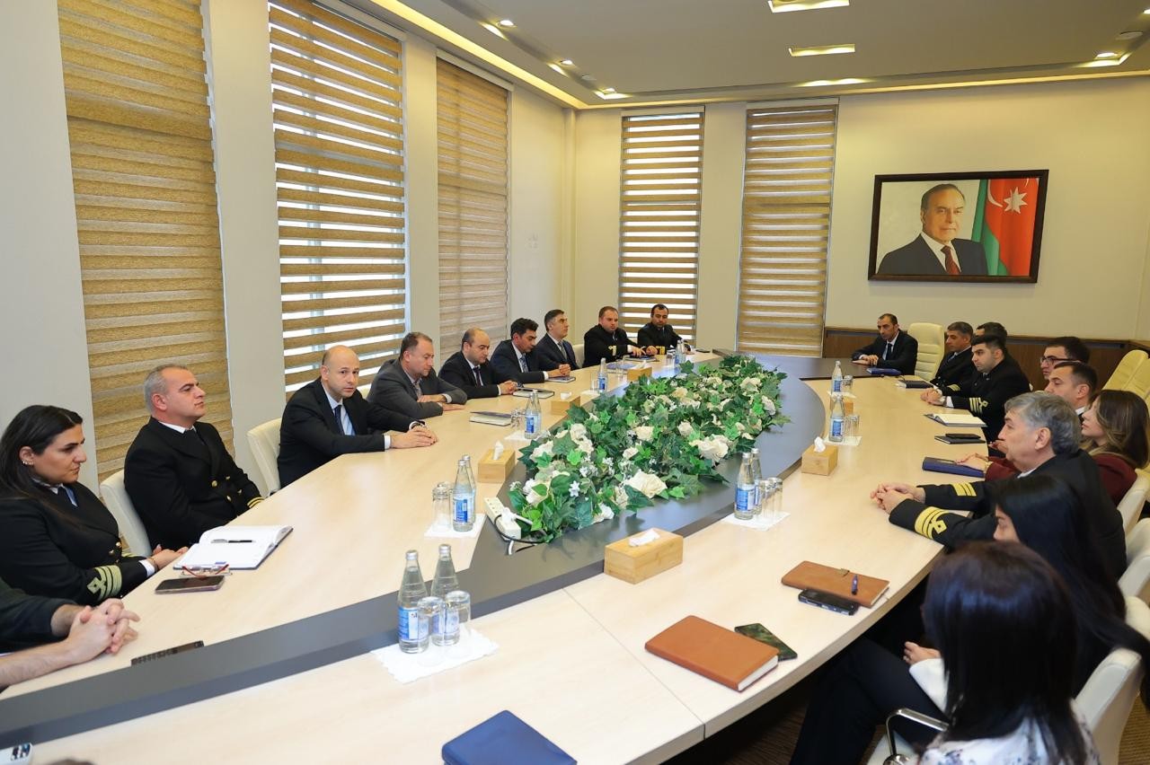 Dövlət Dəniz və Liman Agentliyində "Zəfər Günü"nə həsr olunan tədbir keçirildi - FOTOLAR