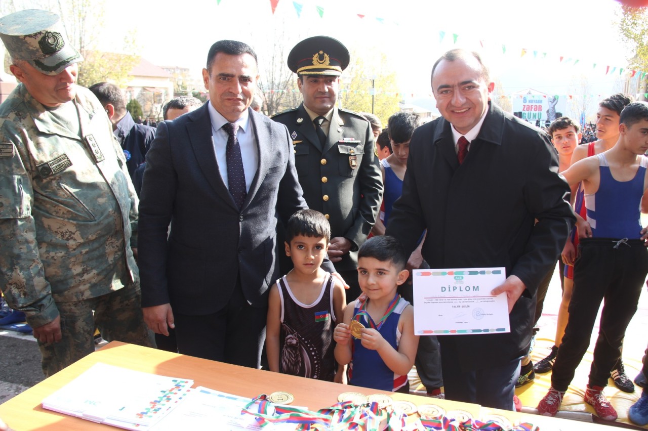 Daşkəsəndə "Zəfər Günü" təntənəli bayram konserti ilə qeyd edildi - FOTOLAR (VİDEO)
