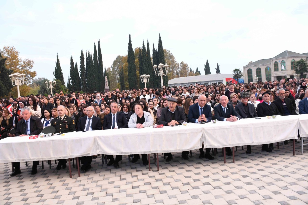 Ağdamda Zəfər Gününə həsr olunmuş bayram tədbiri keçirilib - FOTOLAR