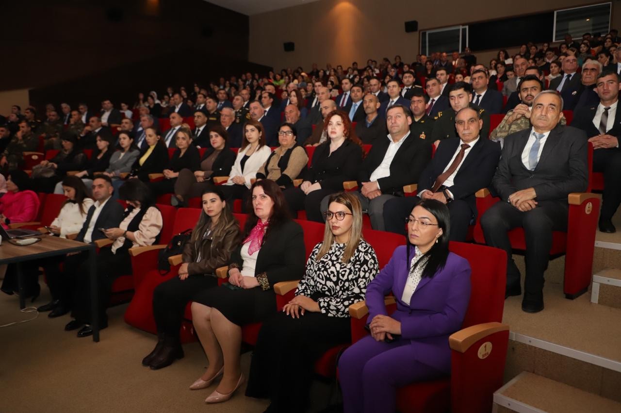 Neftçalada Konstitusiya günü münasibətilə tədbir keçirilib - FOTOLAR