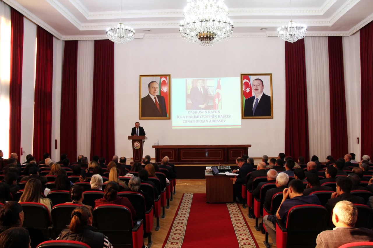 Daşkəsəndə Konstitusiya Gününə həsr olunmuş elmi-praktik konfrans keçirilib - FOTOLAR