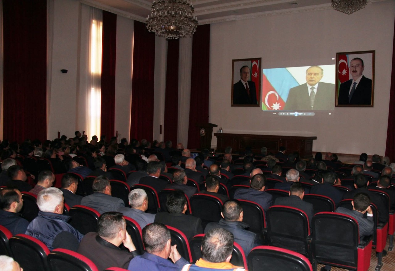 Daşkəsəndə Konstitusiya Gününə həsr olunmuş elmi-praktik konfrans keçirilib - FOTOLAR