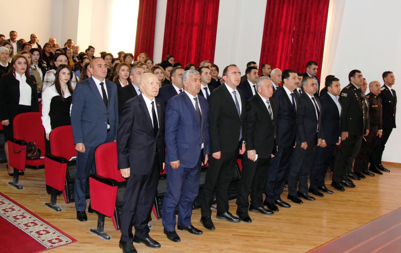 Daşkəsəndə Konstitusiya Gününə həsr olunmuş elmi-praktik konfrans keçirilib - FOTOLAR