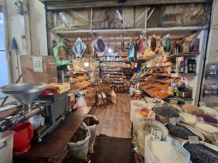 Bazarlarda satılan duru yağlarda zərərli maddələr aşkarlandı - FOTOLAR