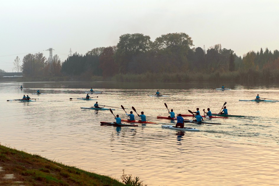 Leyla Əliyeva avarçəkmə bazasında idmançılarla görüşdü - FOTOLAR