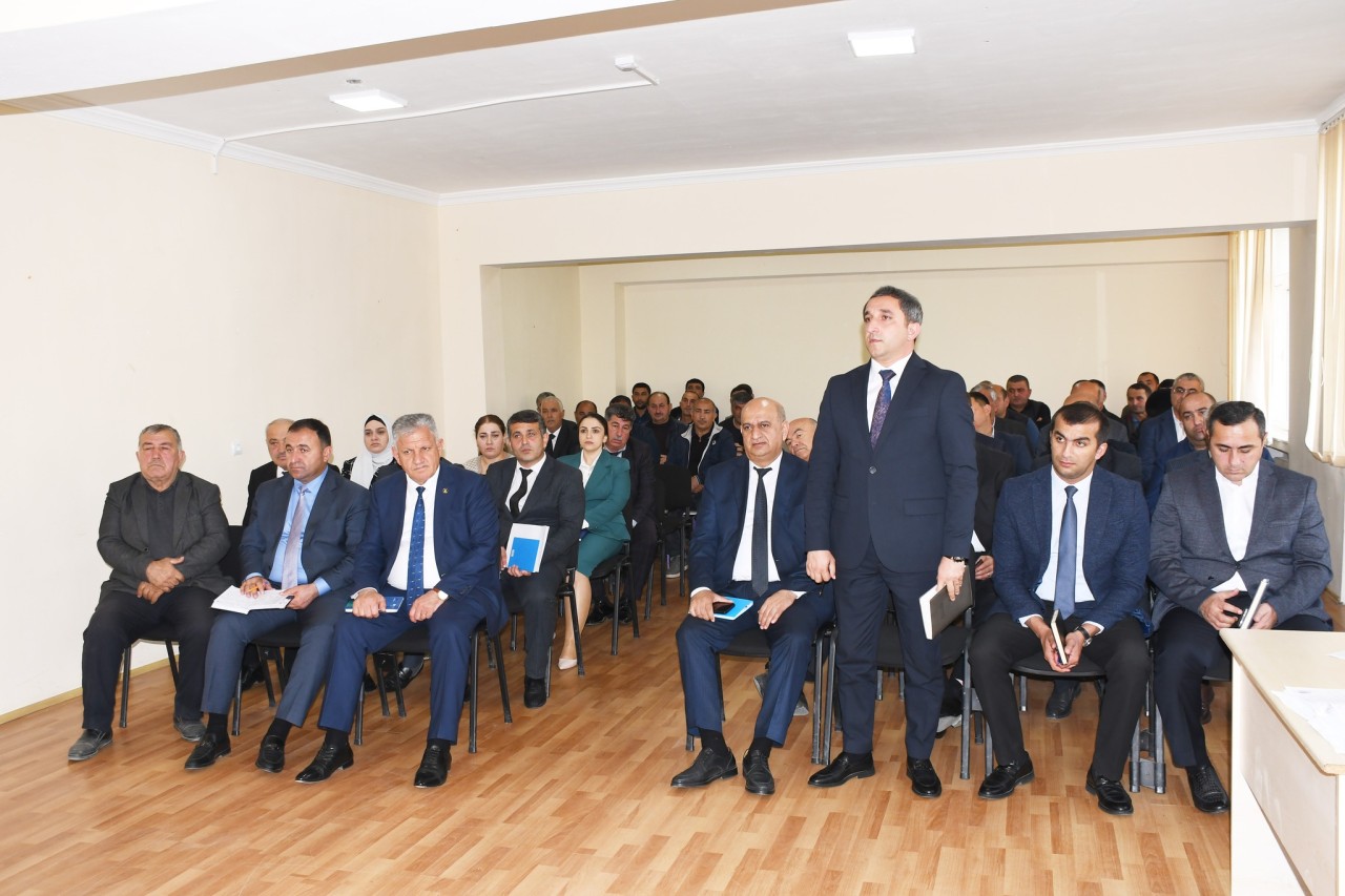 Vaqif Həsənov növbəti səyyar qəbul keçirdi - FOTOLAR