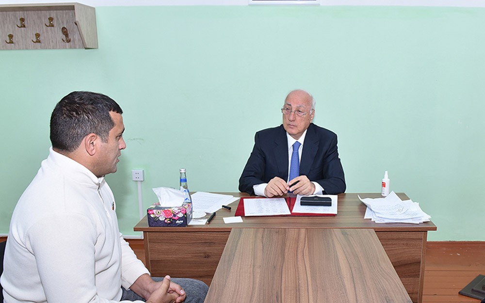 Zakir Fərəcov növbəti səyyar qəbul keçirdi - FOTOLAR