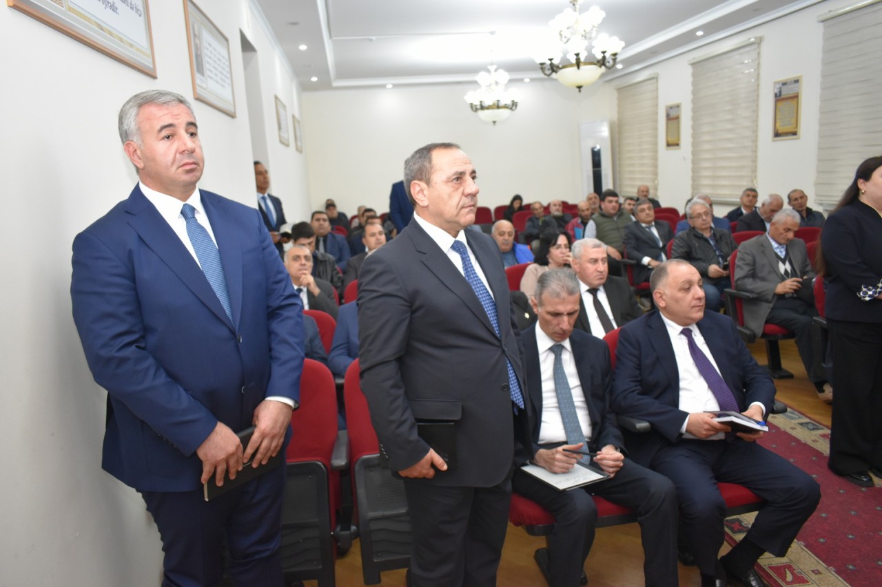 İcra başçısı sakinlərlə görüşdü, müraciətlərini dinlədi - FOTOLAR