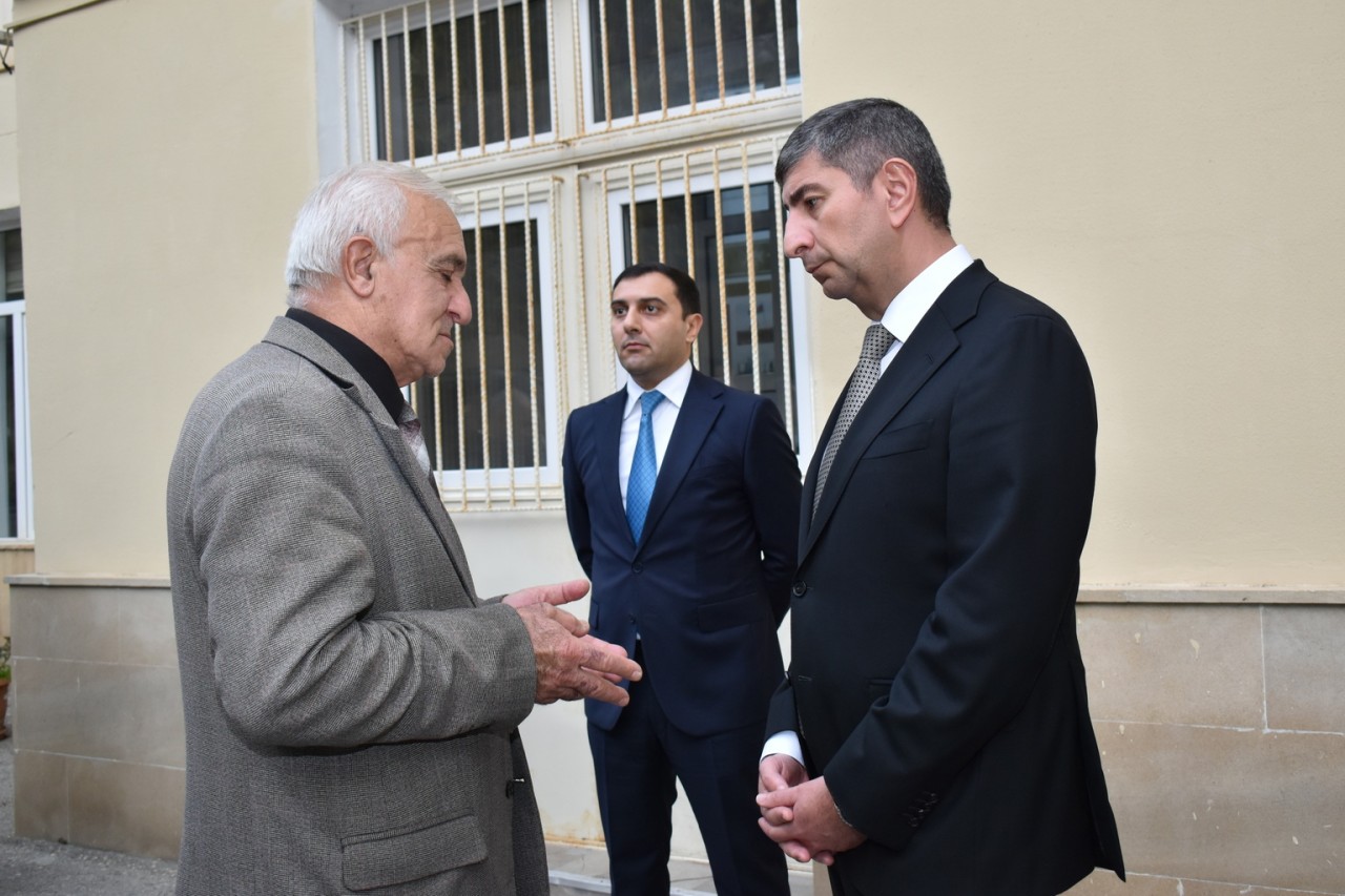 İcra başçısı sakinlərlə görüşdü, müraciətlərini dinlədi - FOTOLAR