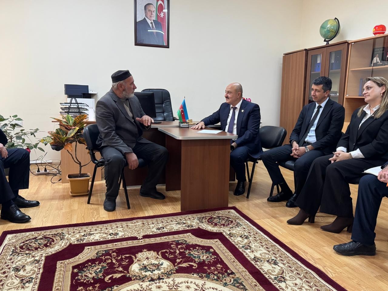 Asif Əsgərovun şəhid ailələri ilə görüşləri davam edir - FOTOLAR