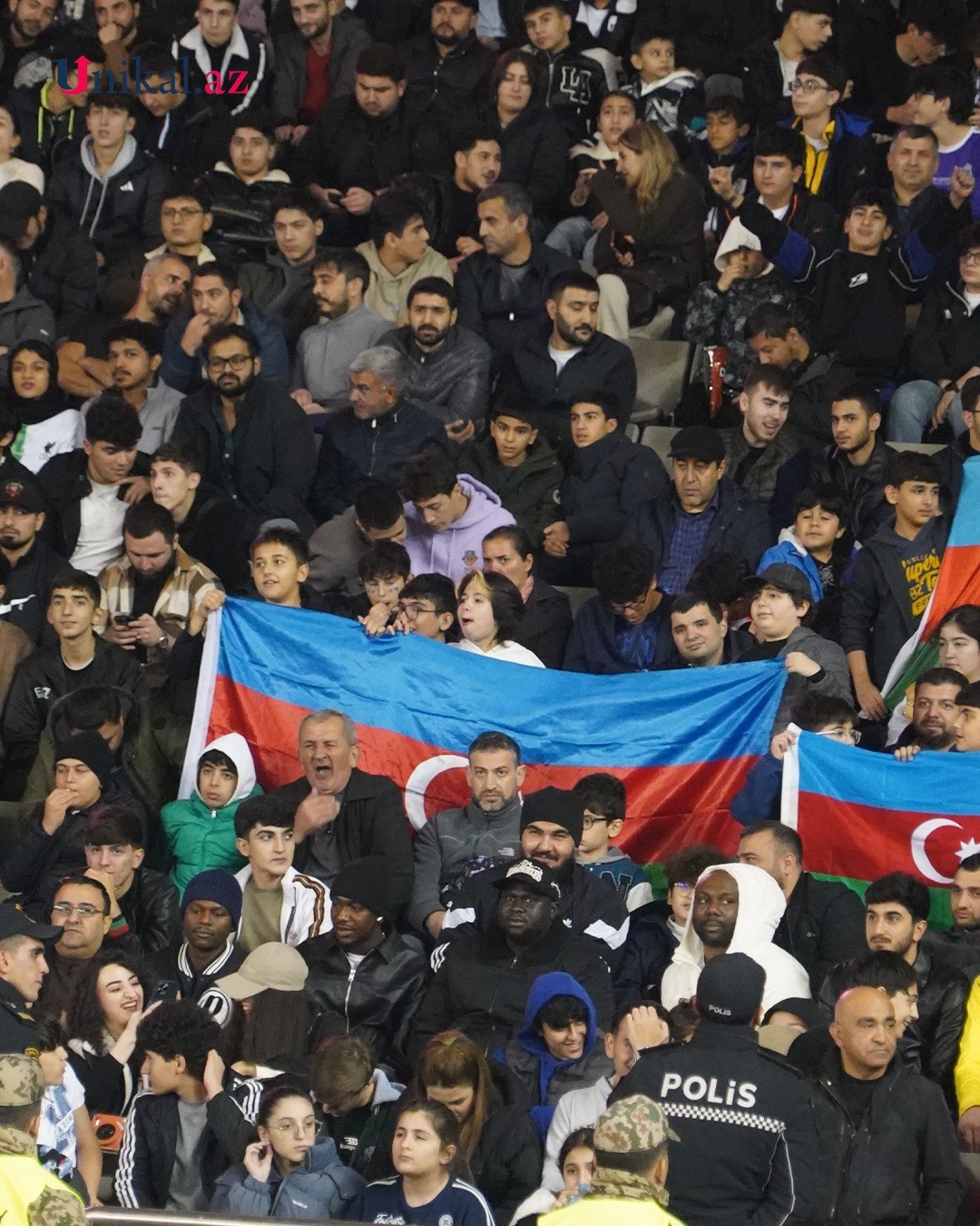 Azərbaycan millisi Bakıda Fransaya məğlub oldu - FOTOLAR