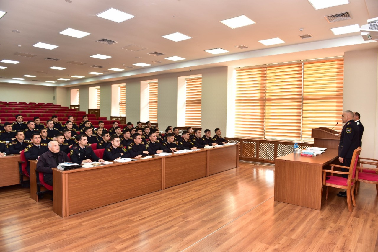 Polis Akademiyasında interaktiv dərslər keçirildi - FOTOLAR