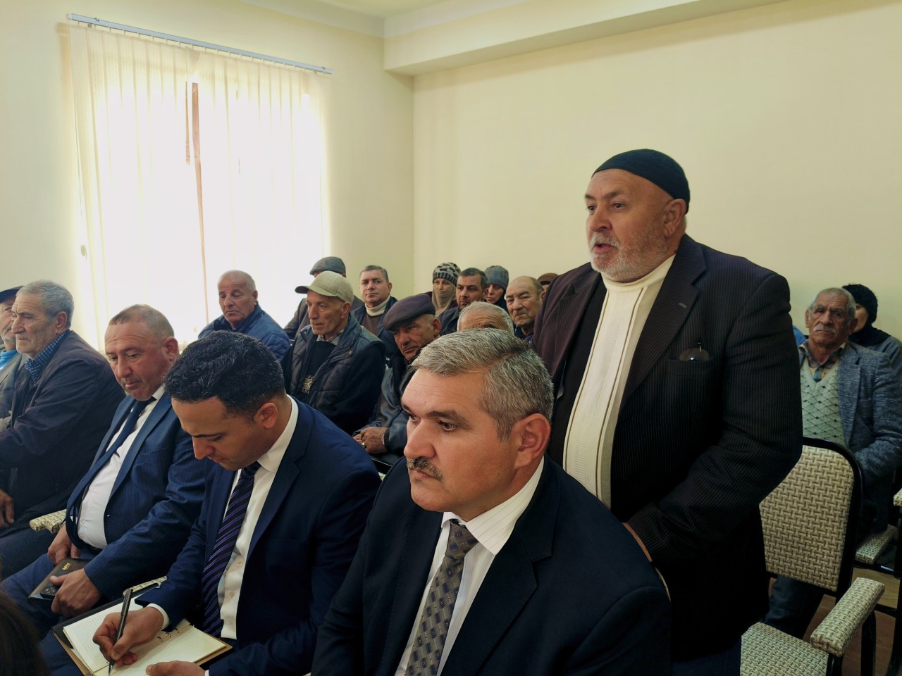 Malik İsaqov vətəndaşların müraciətlərini dinlədi - FOTOLAR