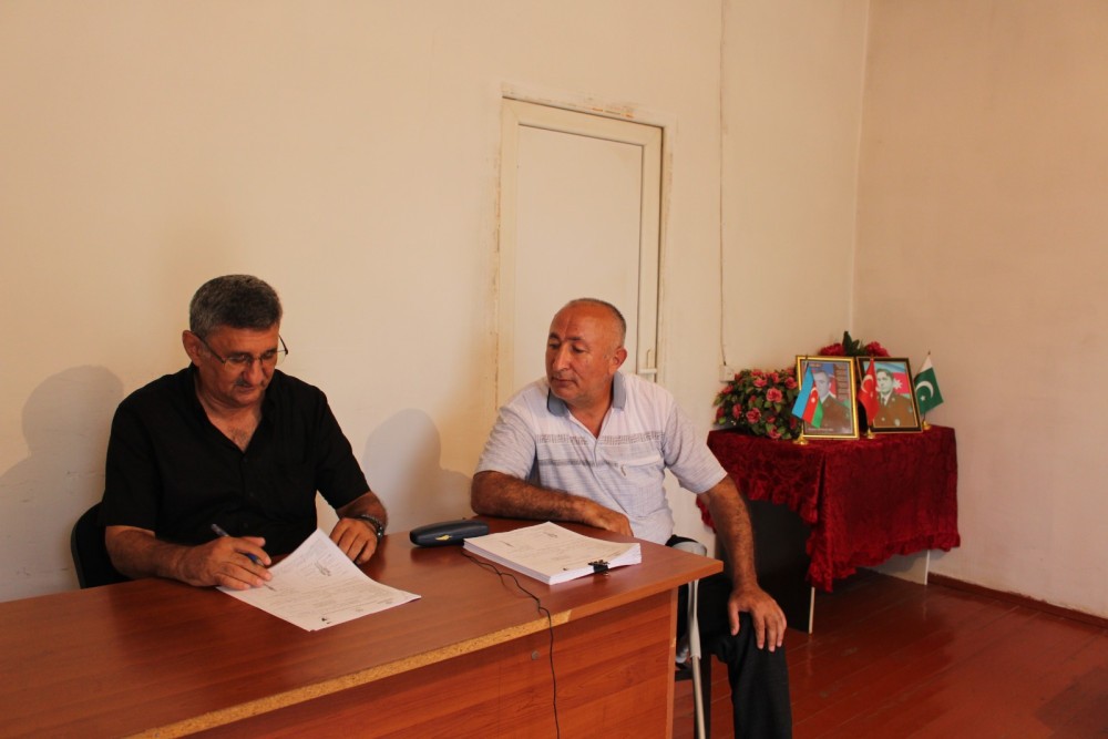 Gədəbəydə minadan zərərçəkənlərin siyahısı dəqiqləşdirilir, ehtiyacları öyrənilir - FOTOLAR