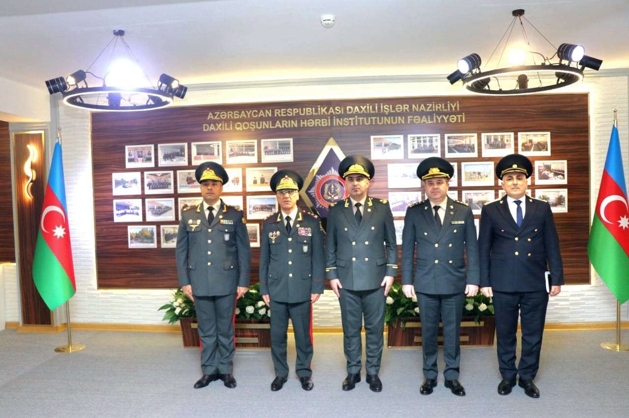 Hərbi Prokurorluq Daxili Qoşunlarda dəyirmi masa keçirdi - FOTOLAR