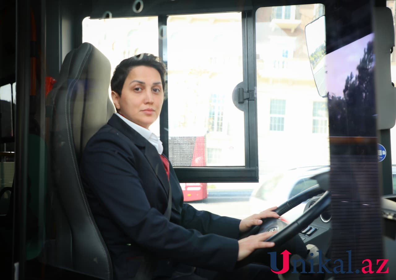 Bakıda qadın avtobus sürücüləri işə başladı - FOTOLAR