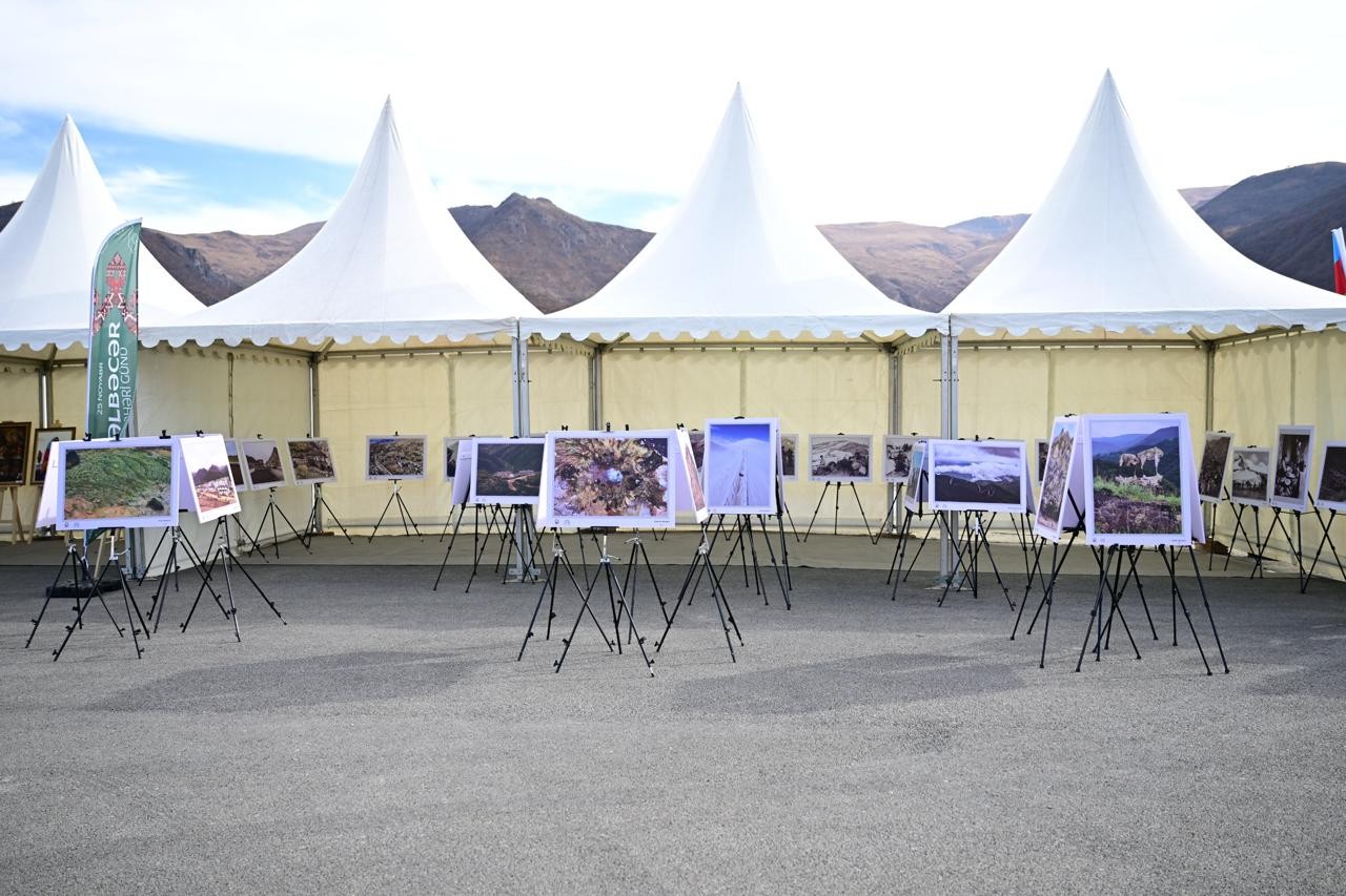 Kəlbəcərin rəngi, səsi və yaddaşı – Sənət şəhərin nəfəsinə qarışdı (FOTOLAR)