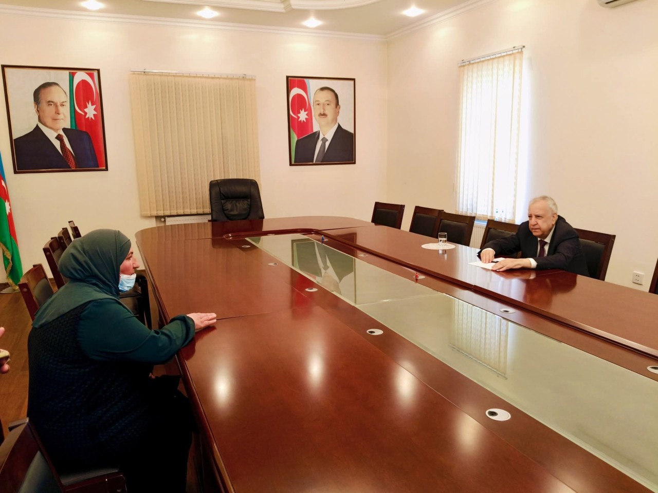 Malik İsaqov növbəti vətəndaş qəbulu keçirdi - FOTOLAR