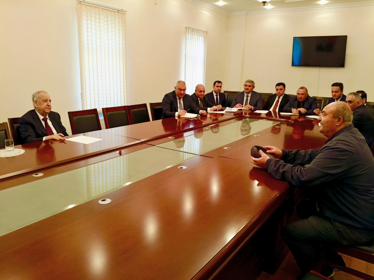 Malik İsaqov növbəti vətəndaş qəbulu keçirdi - FOTOLAR