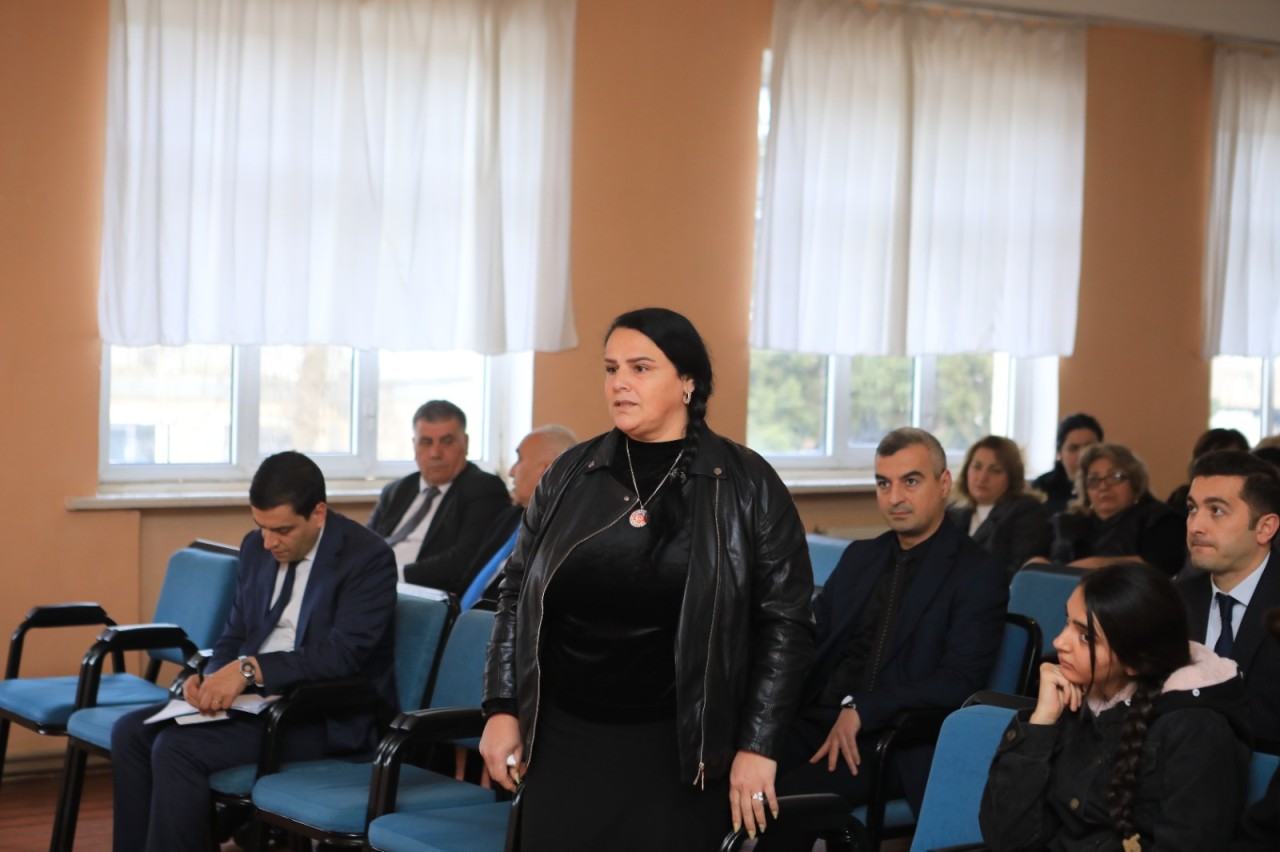 Niyazi Bayramov sakinlərin müraciətlərini dinlədi - FOTOLAR