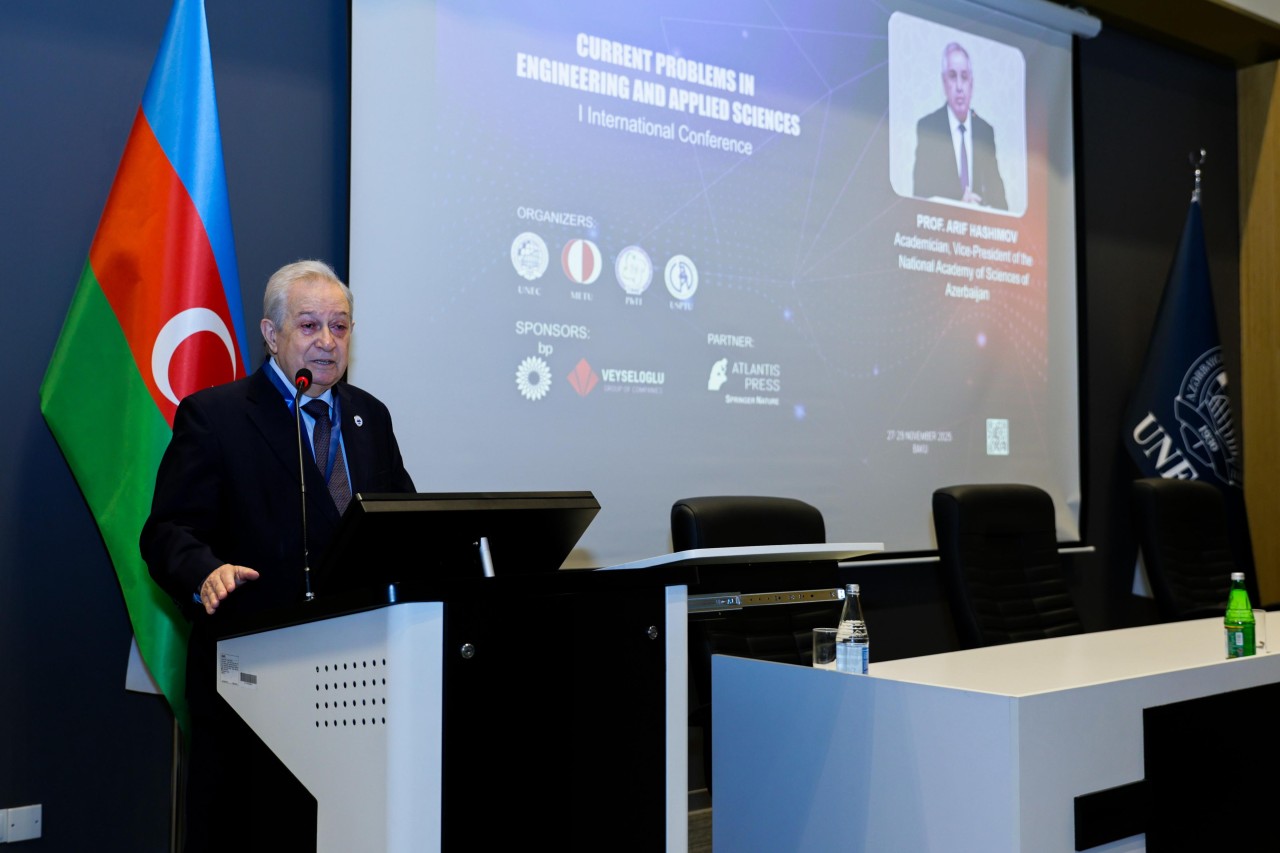 UNEC-də beynəlxalq elmi-praktiki konfrans öz işinə başladı - FOTOLAR