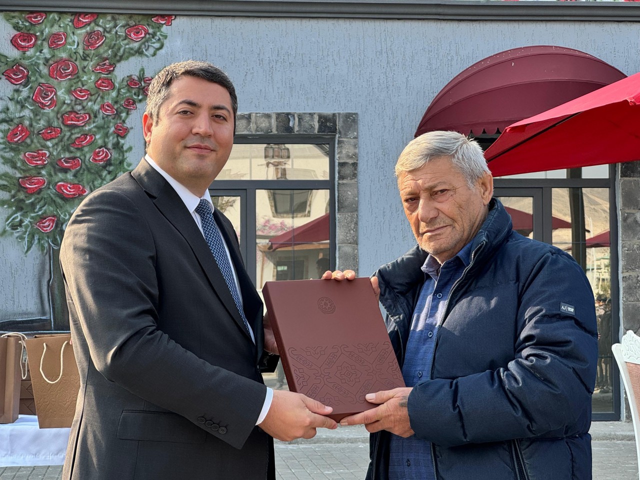 Növbəti köç karvanı Məmmədbəyli kəndinə çatıb - FOTOLAR (YENİLƏNİB)