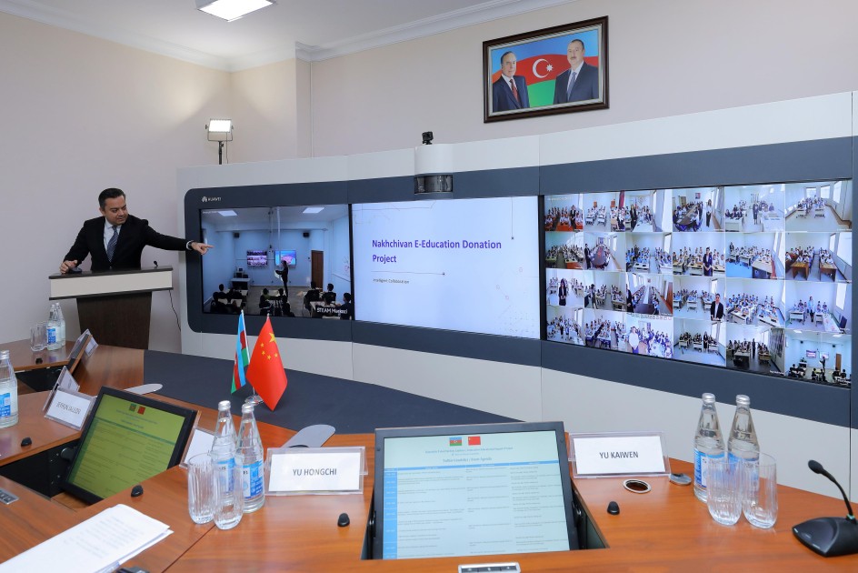 Naxçıvanda “İnteraktiv təhsil yardımı” layihəsinin təqdimatı keçirilib - FOTOLAR