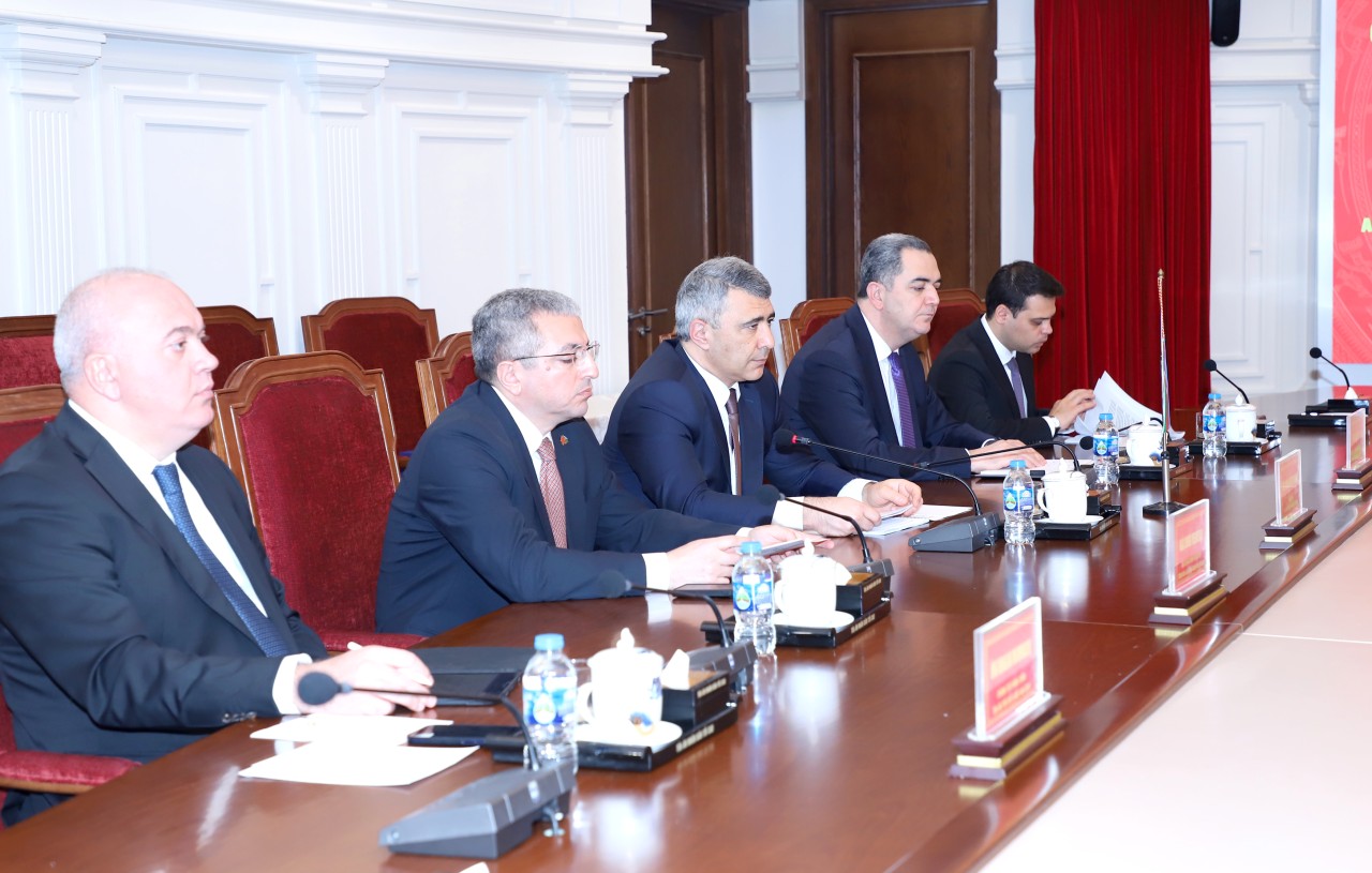 İnam Kərimov Vyetnamda səfərdə olub - FOTOLAR